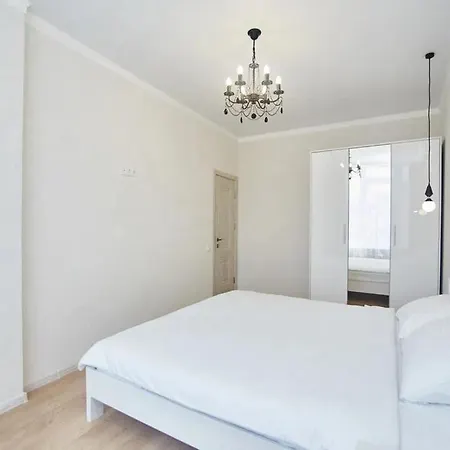 Black Sea Luxury In Arcadia Apartamento