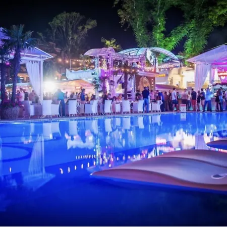 Black Sea Luxury In Arcadia Lägenhet Odessa